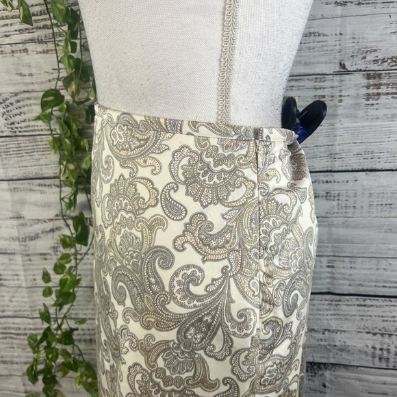 346 Brooks Brothers Skirt size 6 Ivory Gray Paisley Knee A Line Modest Preppy - Picture 10 of 13
